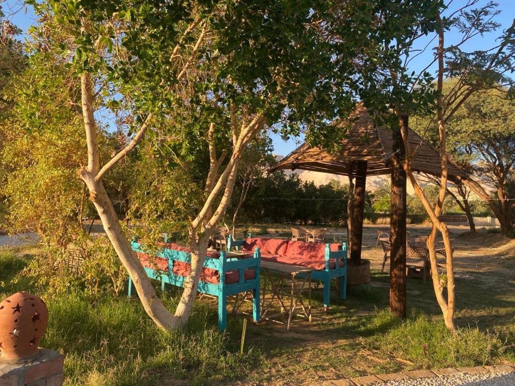 Beir El Gabal Hotel Qasr Dakhl Exteriör bild